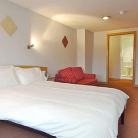 Rosemount Hotel Heathrow Hounslow Rum bild