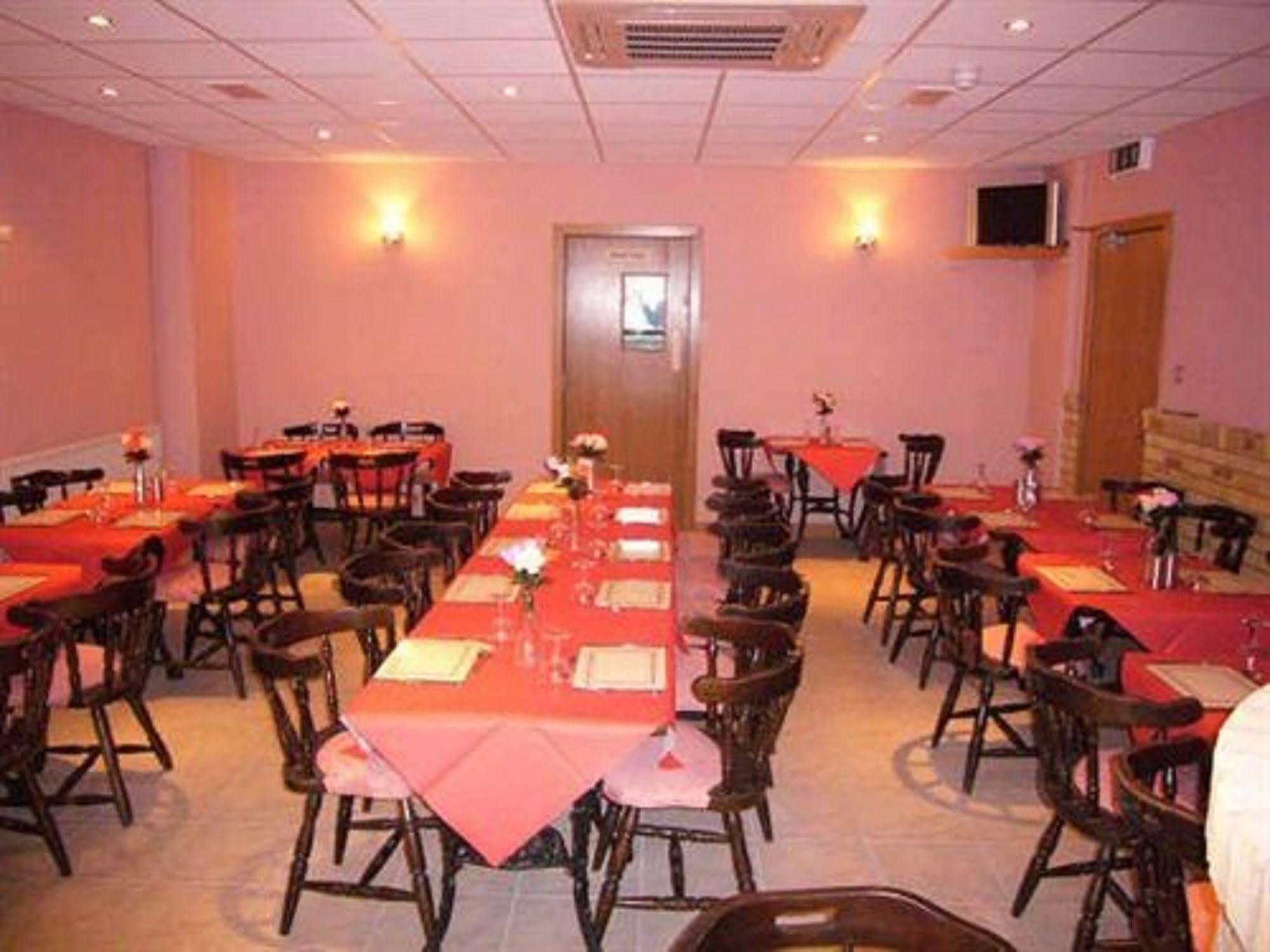 Rosemount Hotel Heathrow Hounslow Exteriör bild